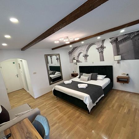 Palace Luxury Room Сплит Екстериор снимка